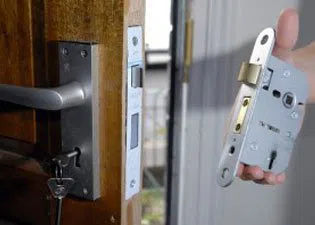 Aqua Locksmith Store Tucson, AZ 520-226-3828 - 6-Locks-Replace